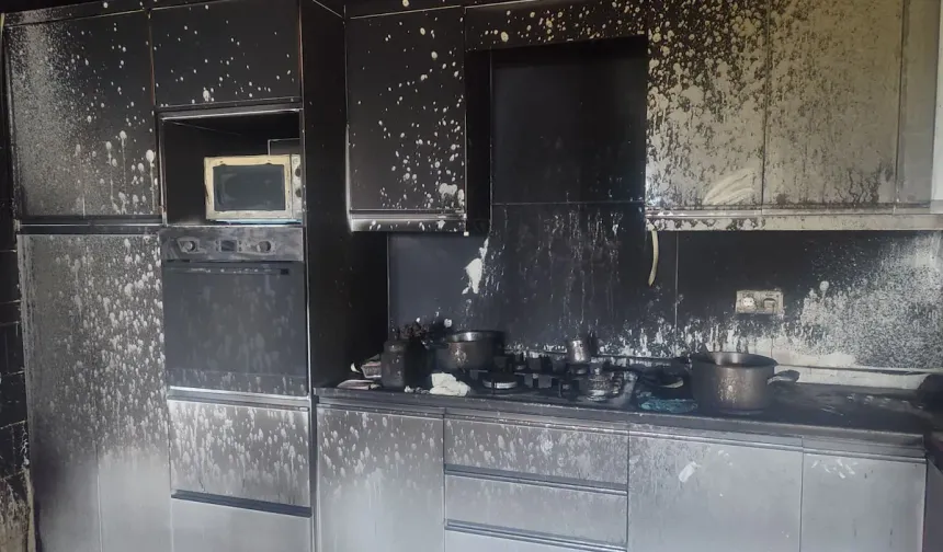 Antakya’da Yangın Sonrası Perişan Olan Aile Yardım Bekliyor!