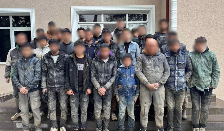 Hatay’da 37 Kaçak Göçmen Yakalandı