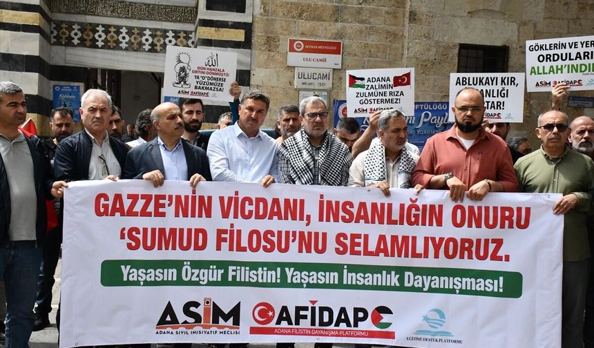Adana'da İsrail'in Küresel Sumud Filosu'na saldırısı protesto edildi