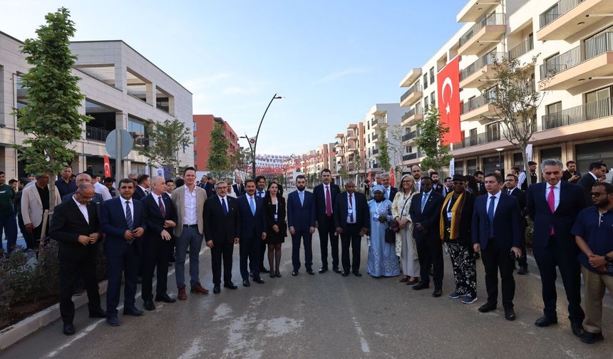 Hatay’ın Yeniden Ayağa Kalkış Süreci Dünyaya Gösterildi