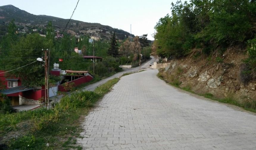 Delibekirli 4 Yıldır Yolda Kaldı: Kırıkhan’a Otobüs Yok !