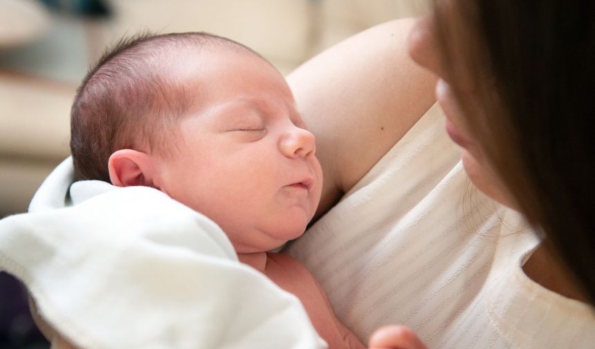 Doğum izninde 8 haftalık ilave izinden yararlanmak isteyenler için başvurular başladı