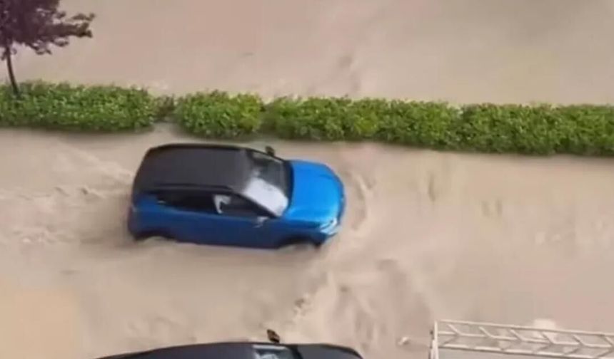Hatay Bayram Sabahı Da Sele Teslim Oldu !