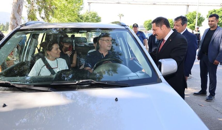 Hatay’da Bayram Trafiği Denetleniyor: Vali Masatlı Kontrol Noktasında