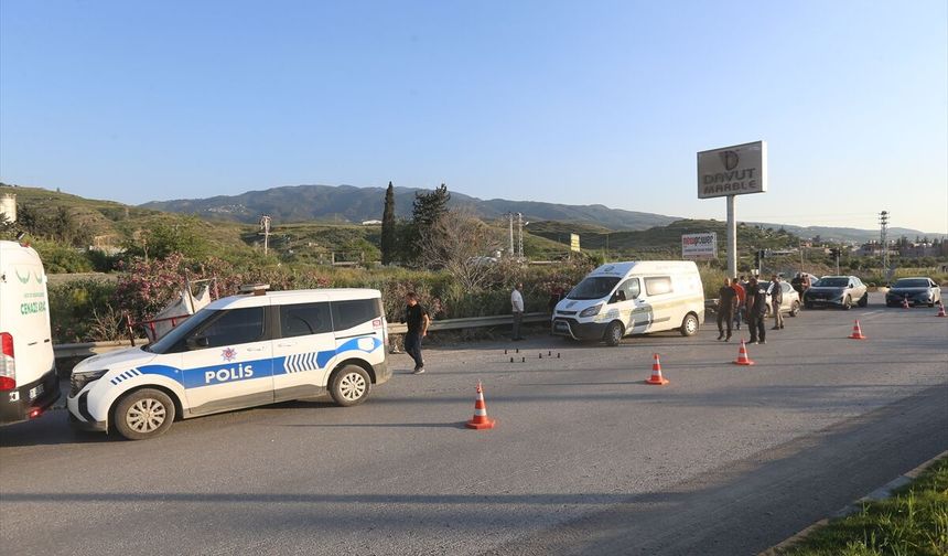 Hatay'da Tırla Çarpışan Motosikletin Sürücüsü Hayatını Kaybetti