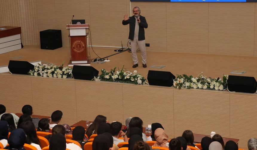 HBB İle Sınava Doğru Gençlik Buluşmaları Başladı