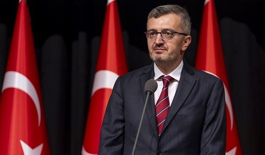 İletişim Başkanı Duran: Gençlerimizin azmi ve çalışkanlığı, güçlü Türkiye hedefinin en önemli dayanaklarından biridir