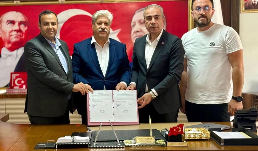 Kırıkhan Belediyesi’nden Personeline Bayram Öncesi Çifte Destek