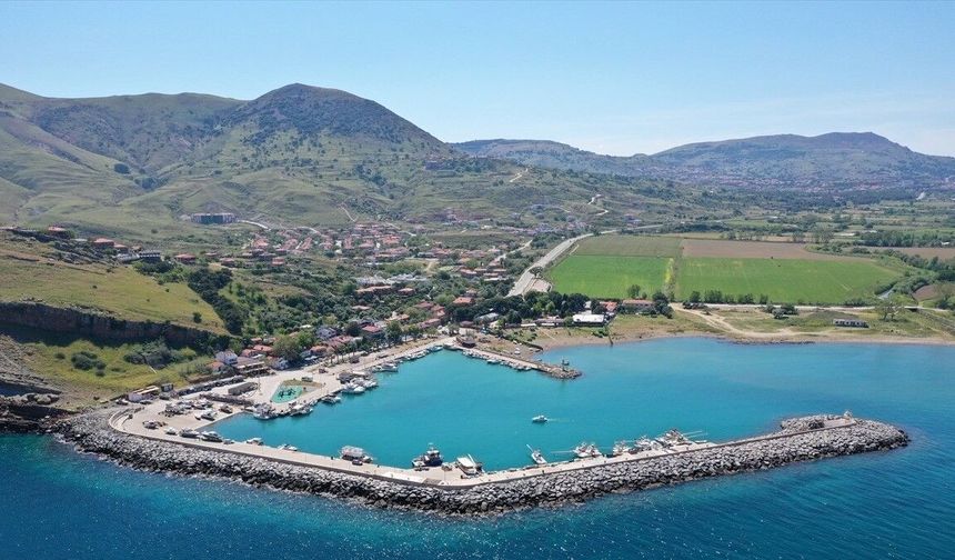 Kurban Bayramı öncesi Kuzey Ege adalarında doluluk artıyor