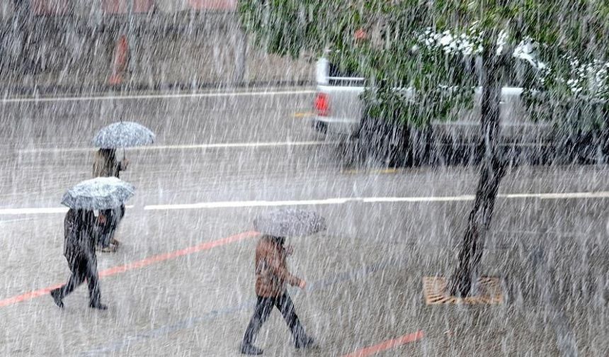 Hatay’da Güneş Yerini Sağanağa Bırakıyor: Kritik Saatler Açıklandı