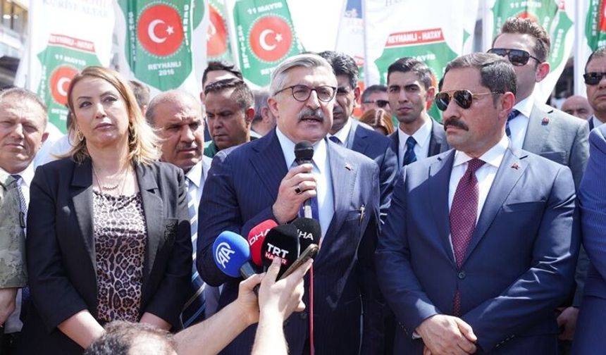 Yayman: "Al bayrağın altında milletçe biriz ve bu birliği, kardeşliği muhafaza edeceğiz"