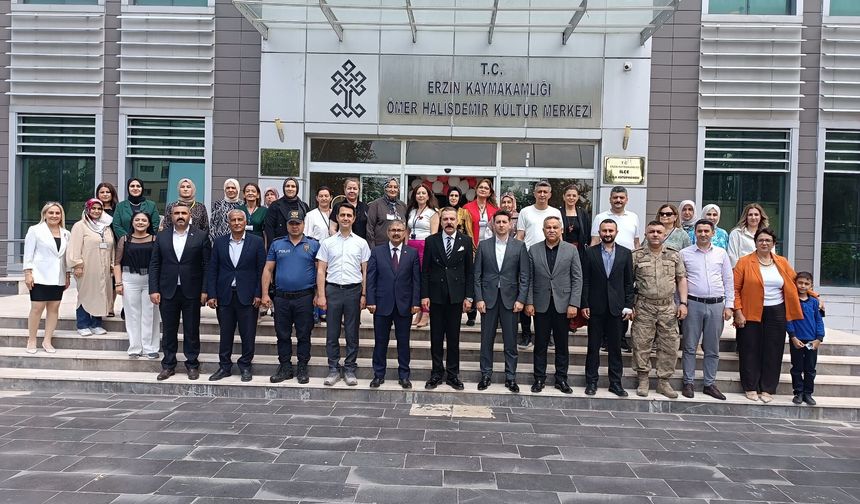 Erzin'de El Emeği Göz Nuru Ürünler Görücüye Çıktı