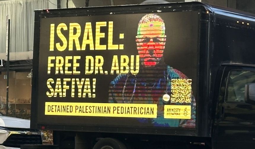 Filistinli doktor Ebu Safiyye'nin oğlu: Görüntüler, işkenceyi ve sağlığının kötüye gittiğini ortaya koyuyor