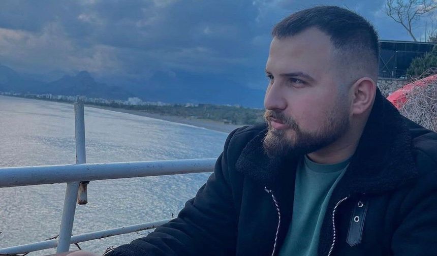 Gürültü uyarısında öldürülen gencin annesi 'Oğluma damatlık değil kefen giydirdim' deyip gözyaşı döktü