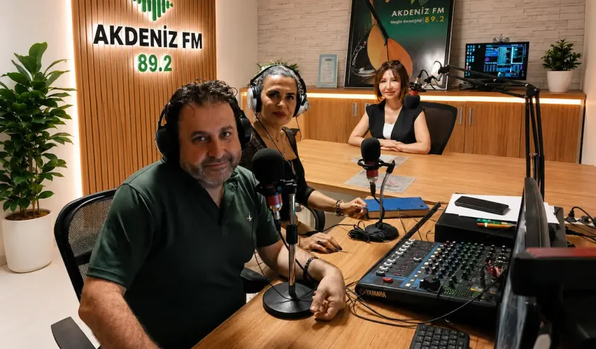 Radyo Akdeniz'de Cilt Bakımında En Sık Yapılan Hatalar Konuşuldu!