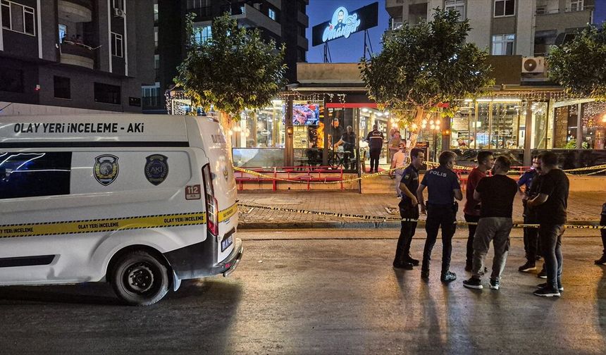 Adana'da restorana düzenlenen silahlı saldırıda 4 kişi yaralandı