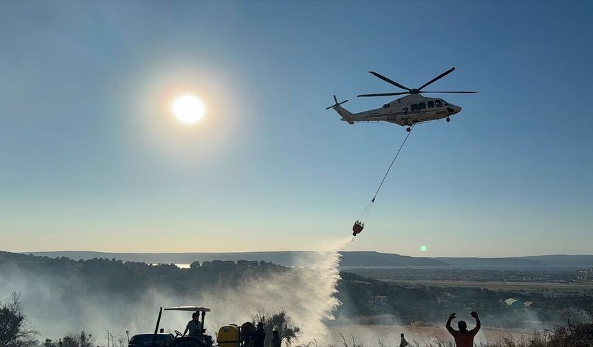 GÜNCELLEME 3 - Çanakkale'de ormanlık alanda çıkan yangın büyük ölçüde kontrol altına alındı