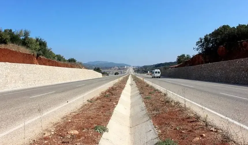Hatay'da Yayladağı–Antakya Yolunu Kullanacaklar Dikkat: Uyarı Geldi!