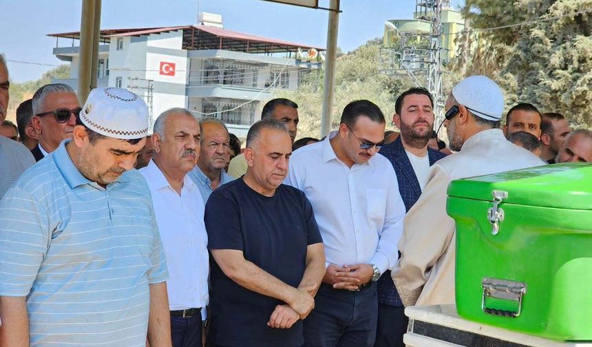 Başkan Sarı’nın Acı Kaybı: Ağabeyini Son Yolculuğuna Uğurladı