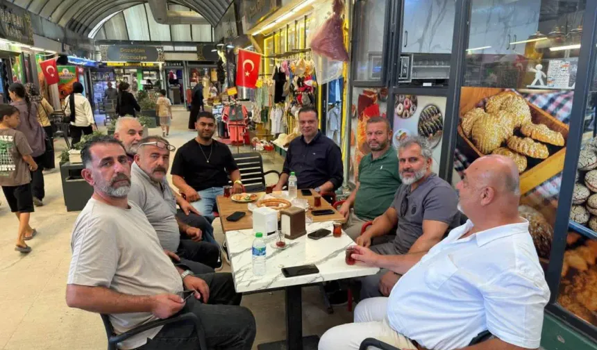 Başkan Yılmaz Uzunçarşı’da Esnafın Sorunlarını Dinledi