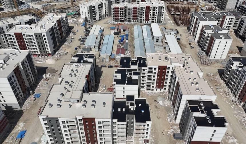 Elektrik Mahallesi’nde Evler Bitti, Depremzedelerin Bekleyişi Bitmedi!
