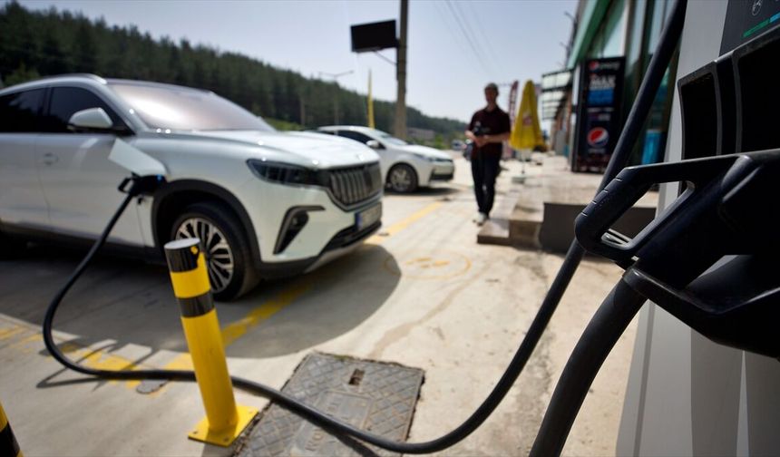 Ağustosta elektrikli araçlara 3,5 milyonun üzerinde şarj işlemi yapıldı