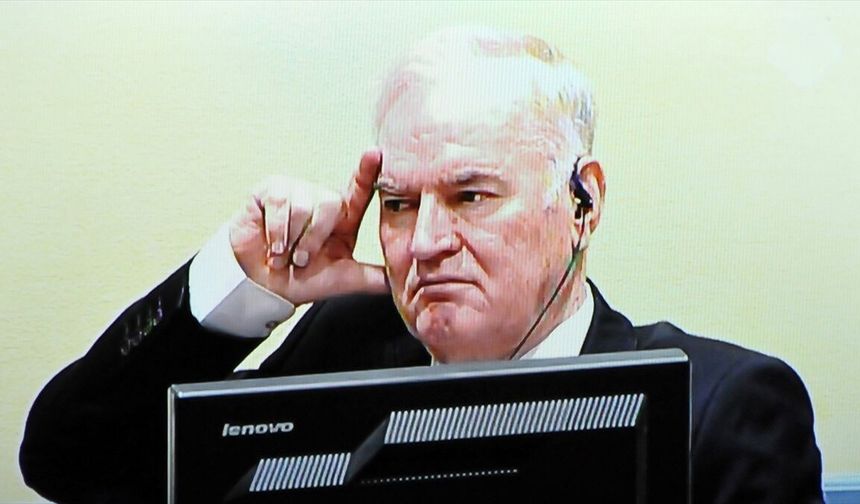 Bosnalı STK'lar, savaş suçlusu Mladic'i 'yücelten' spor kulübü için UEFA'dan soruşturma talep etti
