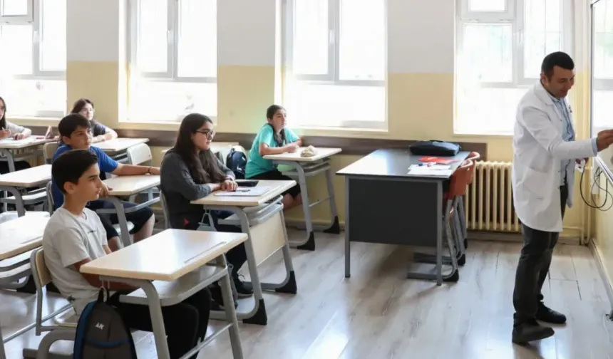 Hatay’da Okullar Açılıyor: Derslik Sayısı 16 Bin 700’e Çıkacak!