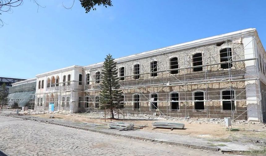Depremde Hasar Görmüştü: 141 Yıllık Tarih İskenderun’da Yeniden Canlanıyor