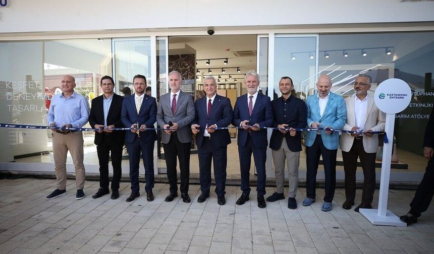 Kastamonu Entegre, tasarım ve üretimi buluşturan yeni deneyim merkezini Bursa'da açtı