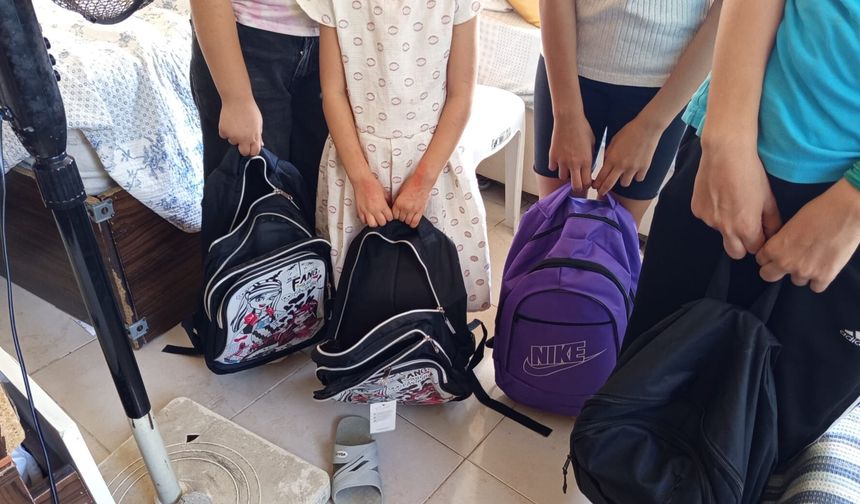 Hataylı Çocuklara Kırtasiye Desteği!