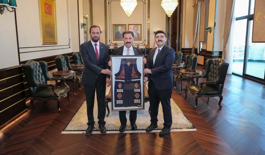 Yayladağı’nın Yeni Projeleri Valilikte Görüşüldü