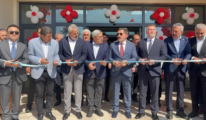 Kırıkhan Öğretmenevi Açıldı: Yayman'dan Önemli Açıklamalar!