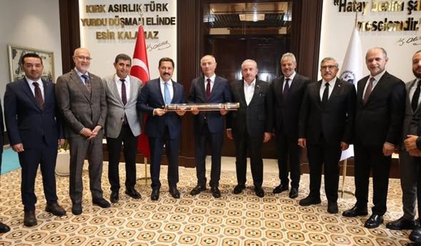 Hatay’da Üst Düzey Buluşma: Deprem Sonrası Çalışmalar Ele Alındı