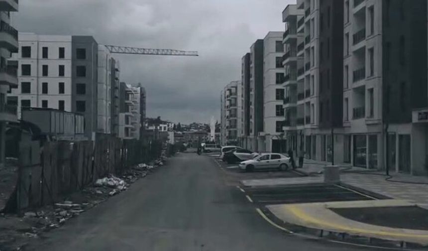 Defne'nin Kalbi Armutlu Caddesi Yeniden Trafiğe Açıldı