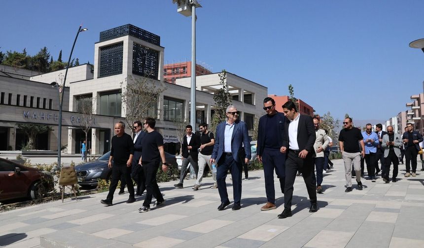 Antakya'da Önemli Toplantı: Atatürk Caddesi İçin Açık AVM Önerisi!