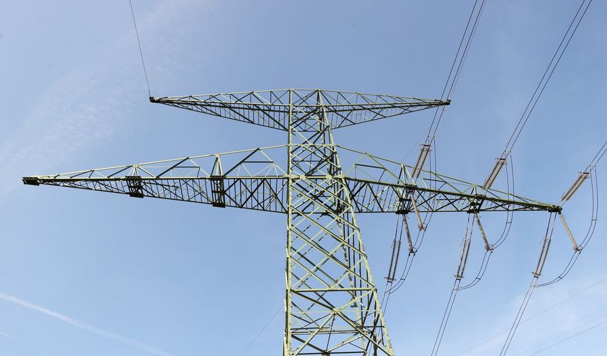 Hatay’da Elektrik Çilesi Bitmiyor: Ürgen Paşa İki Gündür Karanlıkta