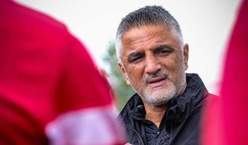 Hatayspor'da Peş Peşe Gelişmeler! Teknik Direktör Gitti, Başkan Kaldı