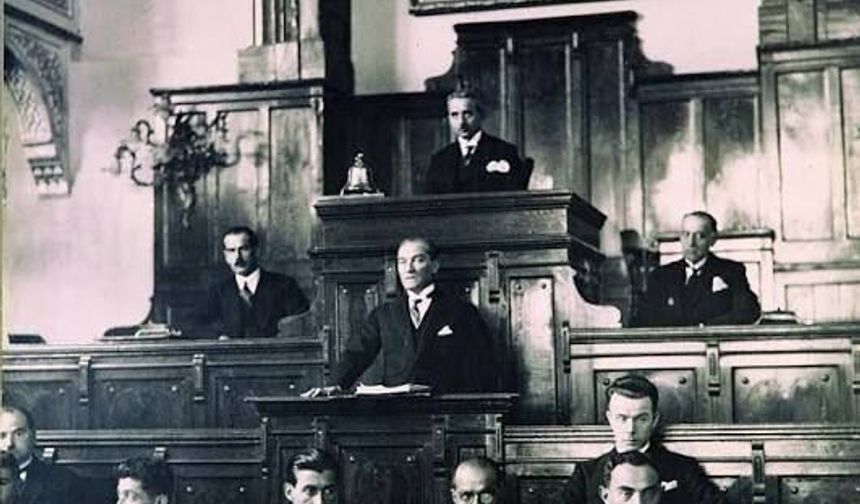 Atatürk'ün Nutuk'u 99 Yaşında