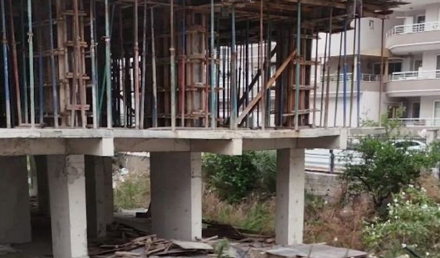 İskenderun'da Kurallara Uymayan İnşaatlara Mühür