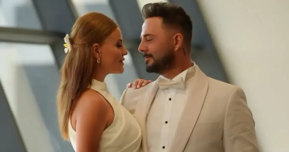 Gökhan Özen'den Alkışlanacak Hareket: Düğün Parasını Antakya’da Bakın Ne Yaptı!